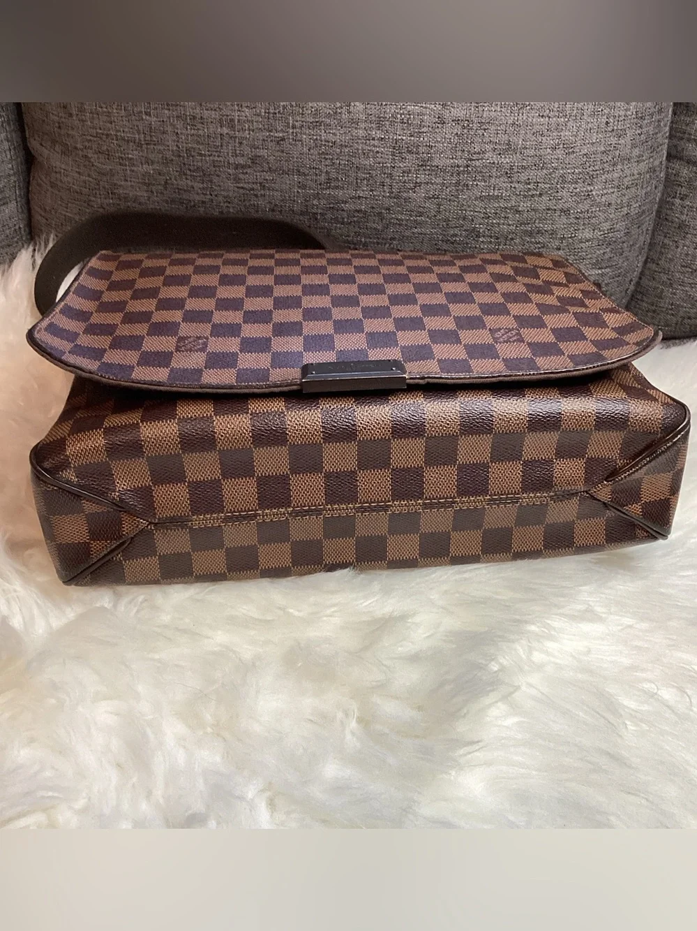 Louis Vuitton this elegant