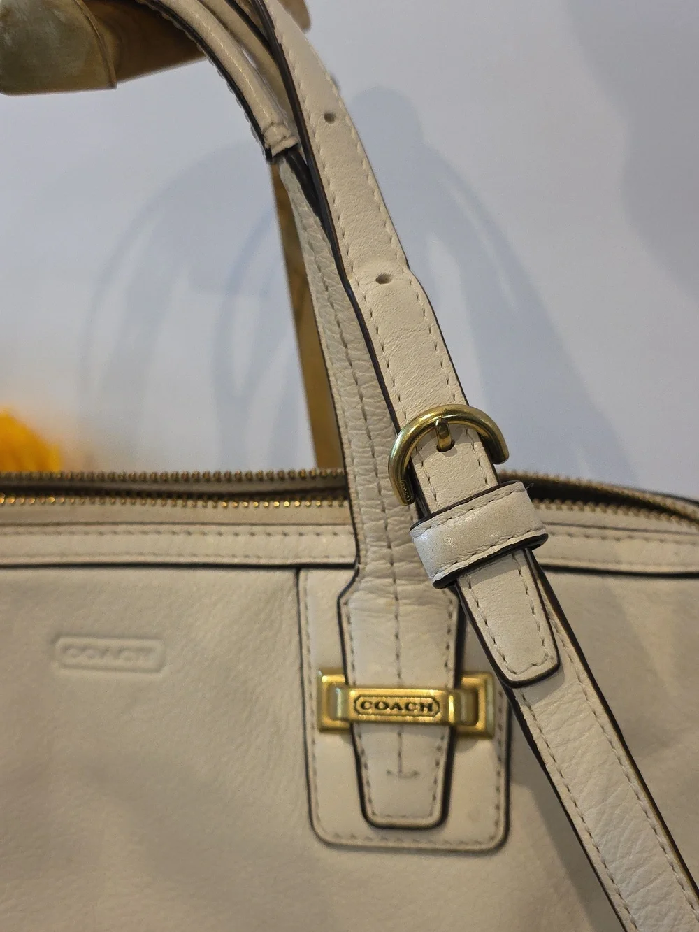 Coach great preloved