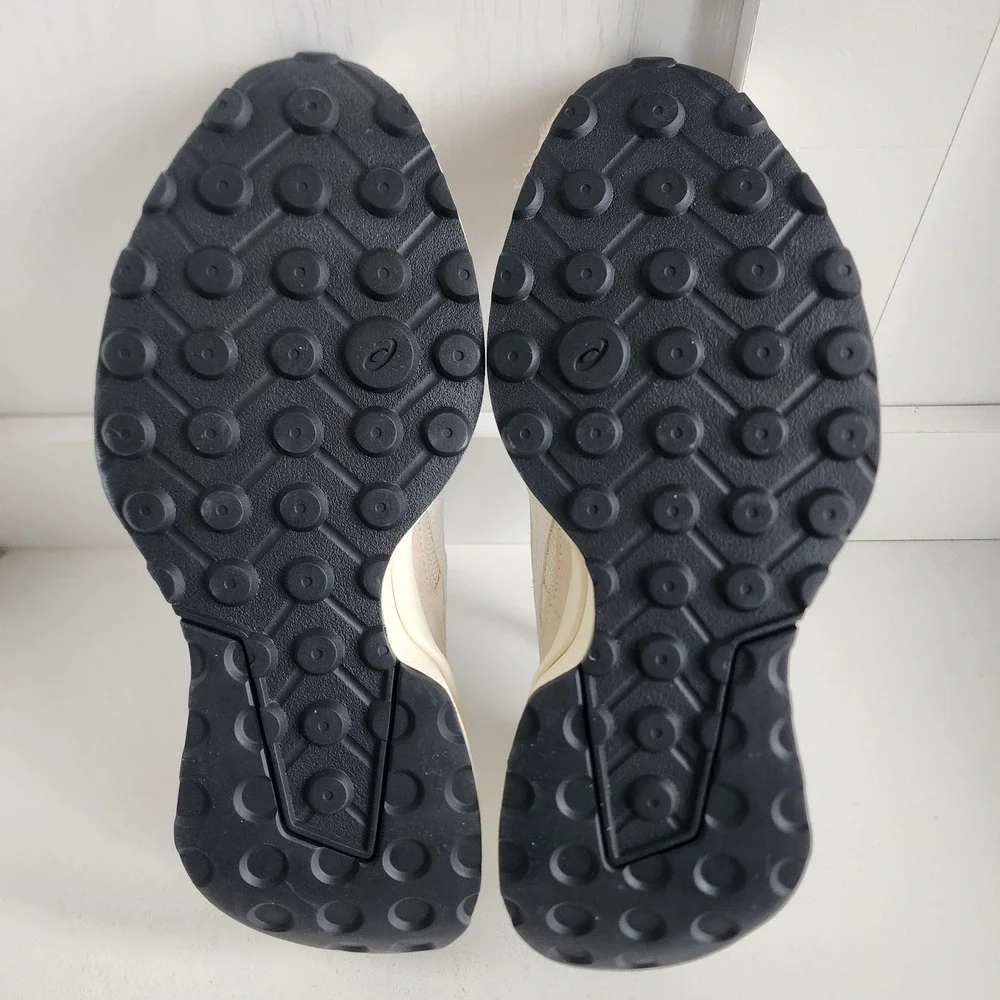 Asics jogger x81