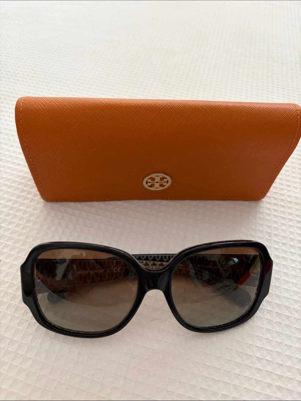 Tory Burch Black Sunglasses with Orange Logo Case