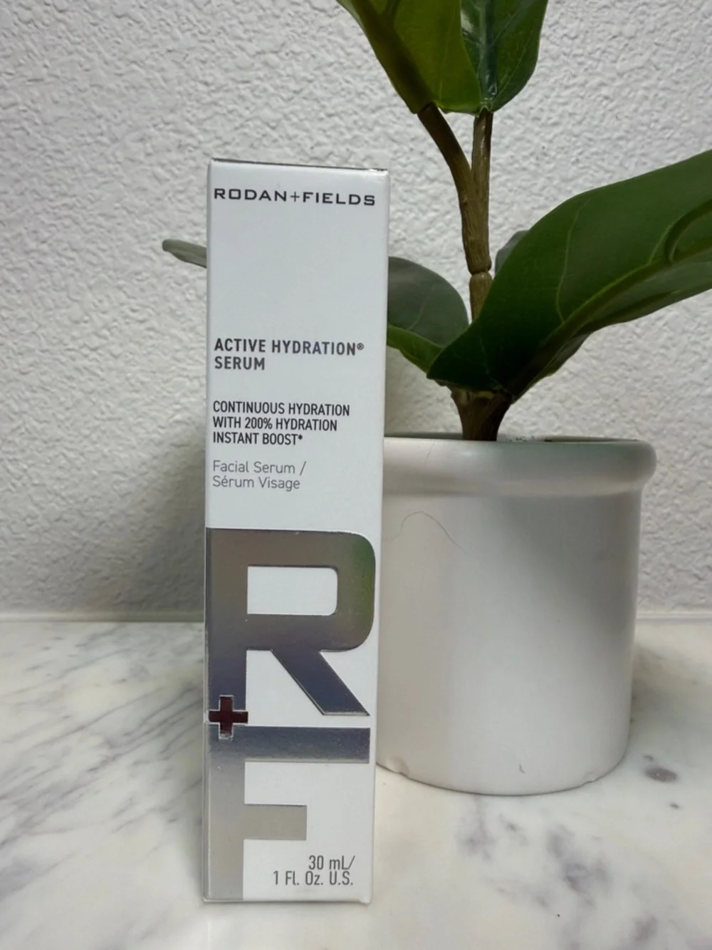 NWOT Rodan + Fields Active Hydration Serum