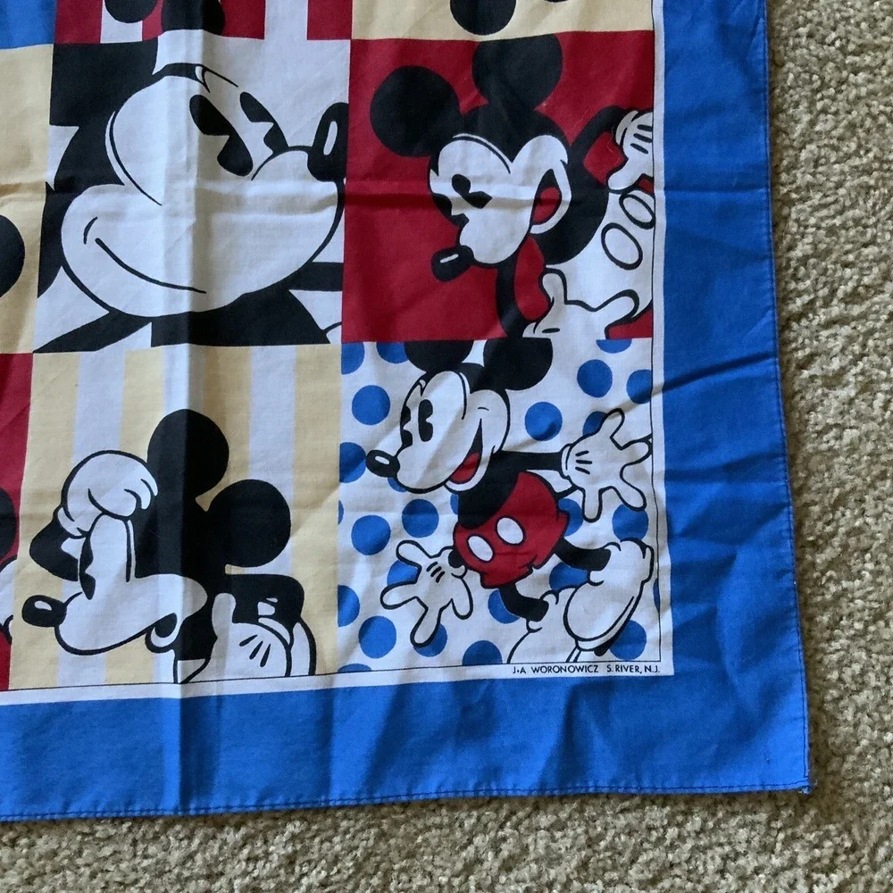 Vintage Walt Disney Woronowicz South River NJ Mickey Mouse Bandana USA RN #16463