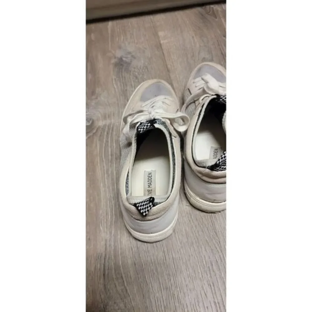 Steve Madden elevate your
