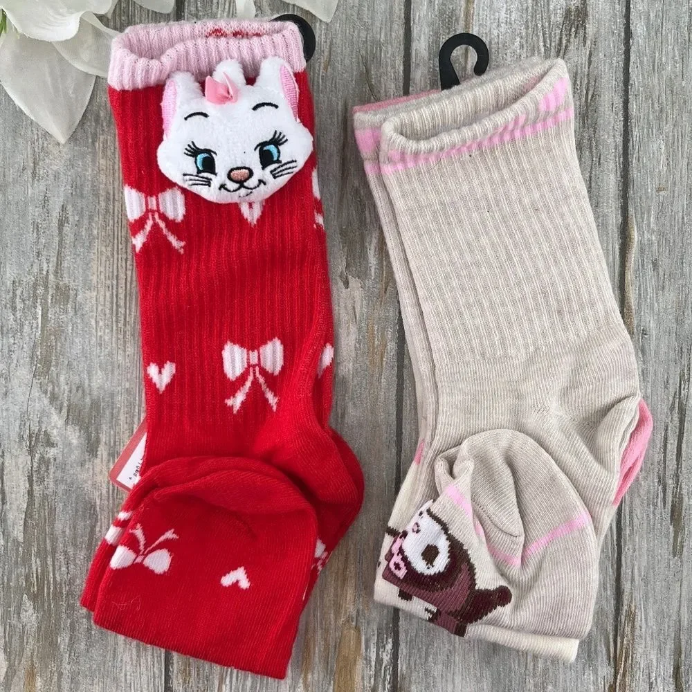 Hello Kitty spread love