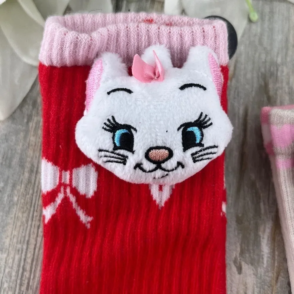 Hello Kitty spread love