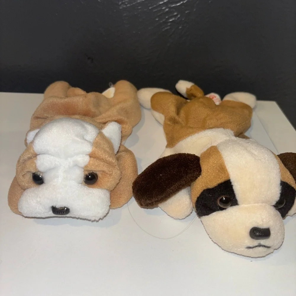 Ty Beanie Wrinkles The Bulldog And Bernie The St. Bernard. 1996. No Tags.