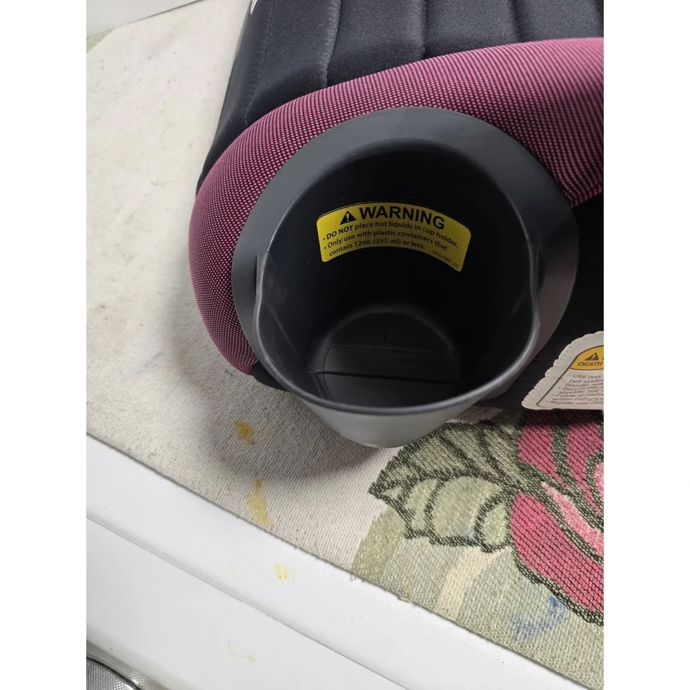 New Chicco GoFit Plus Backless Booster Car Seat In Burgundy Up‎ To 40 lbs