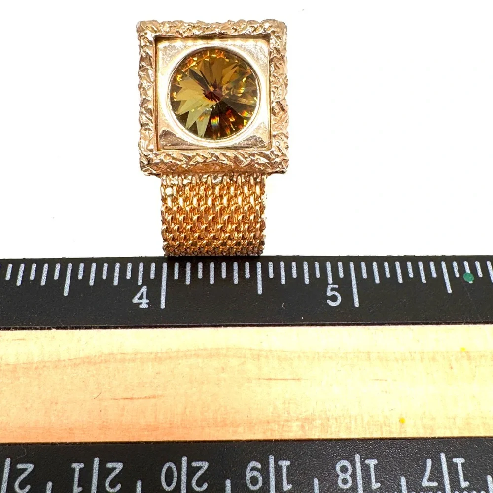 N/A textured square