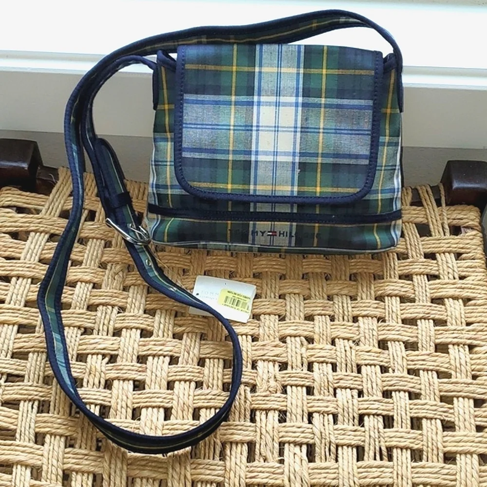 Tommy Hilfiger Plaid Crossbody Bag NWT (READ)