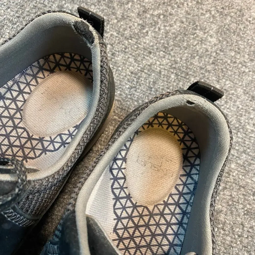 Dansko Women's Paisley Black Suede Waterproof Sneakers Comfort 40 Wide US 9.5-10