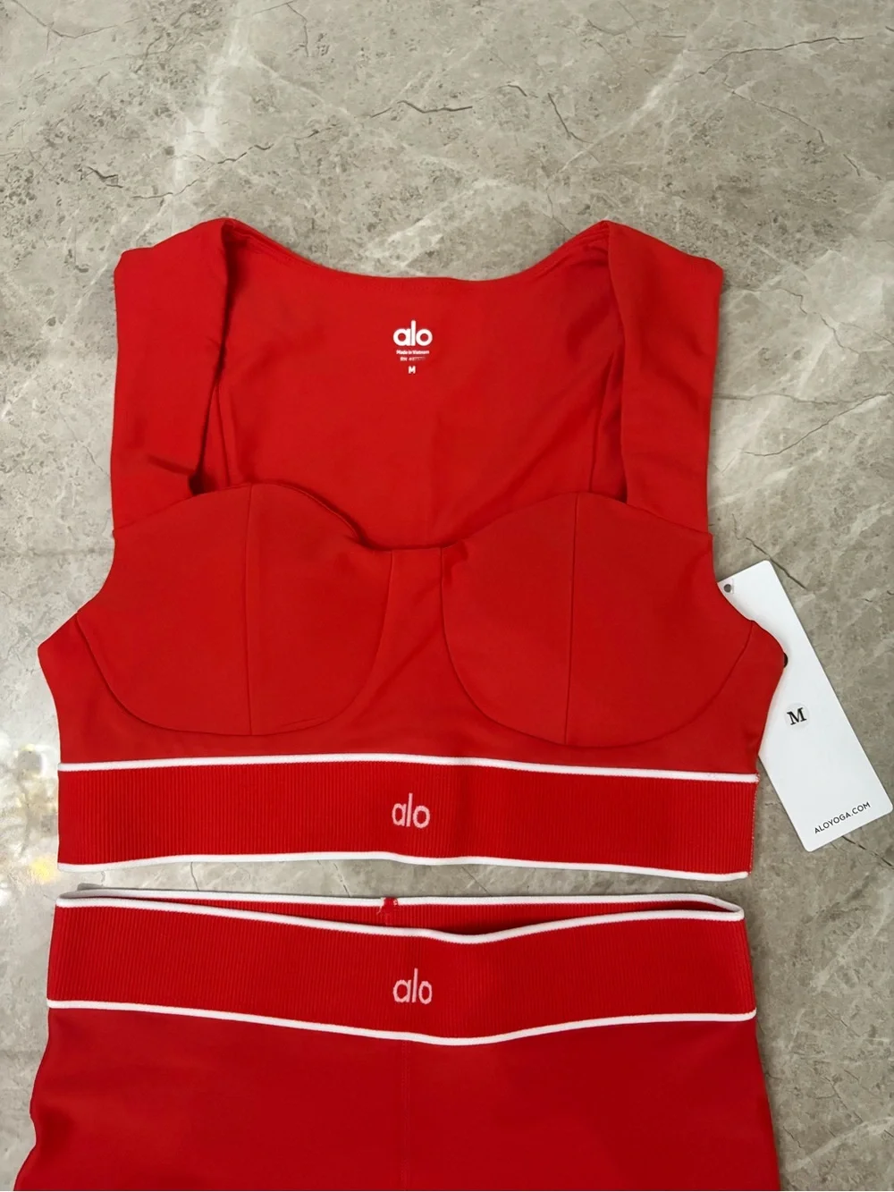 ALO Yoga vibrant red