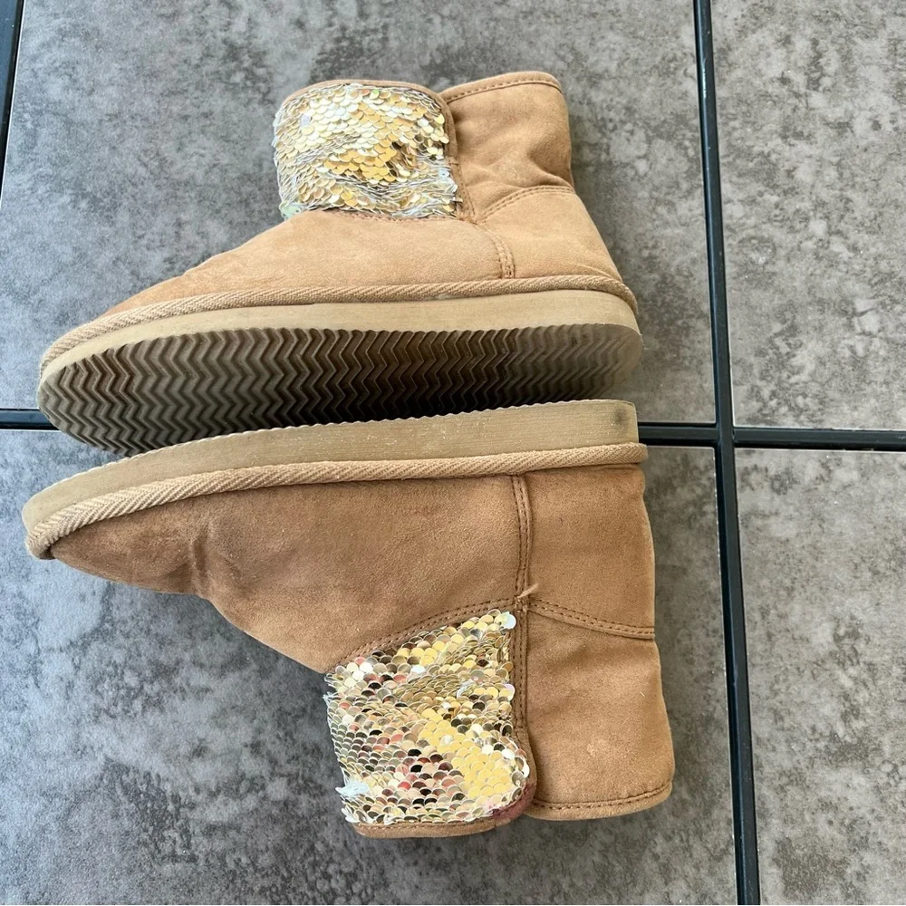 Girls‎ sequin boots