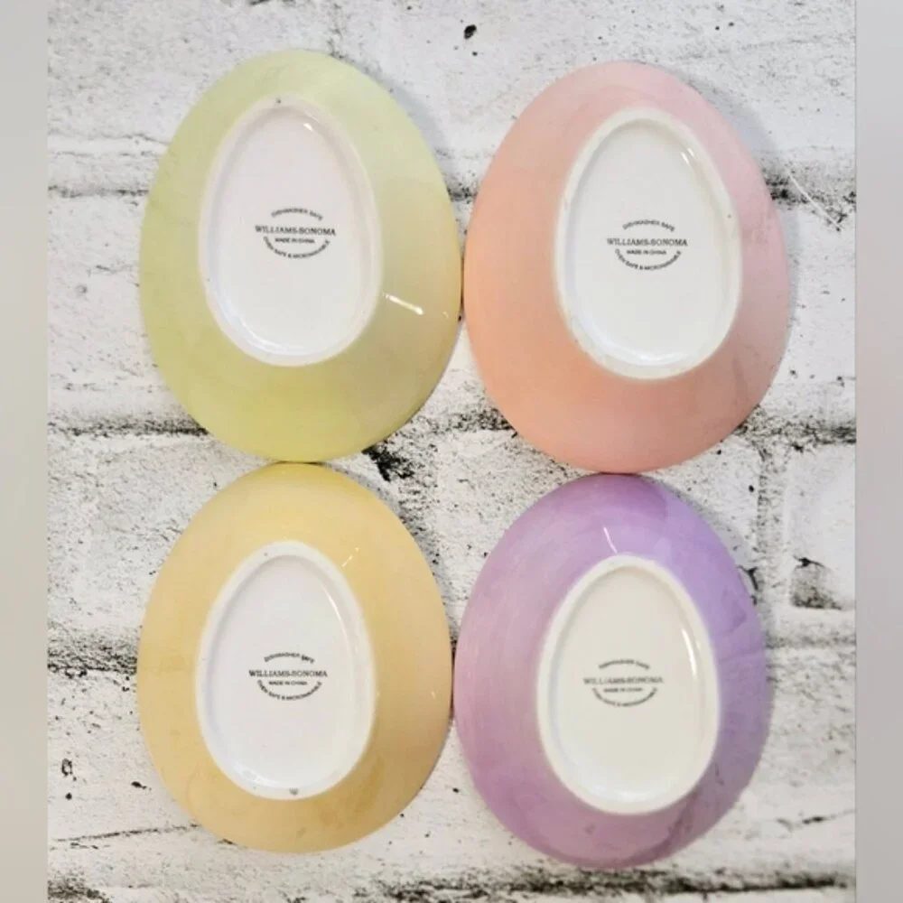 2005 Set of 4 William-Sonoma Easter Egg Shaped Bowls