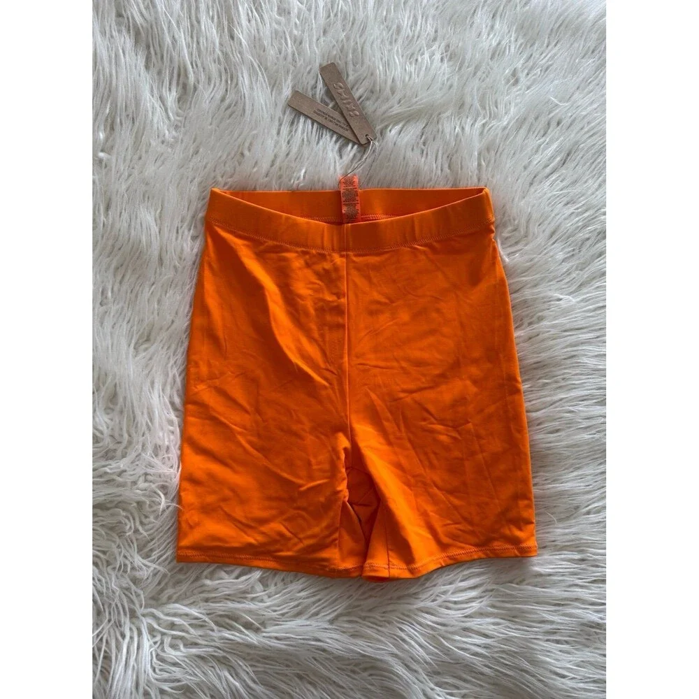 Skims Swim Mid Waist Short Orange Size XXS