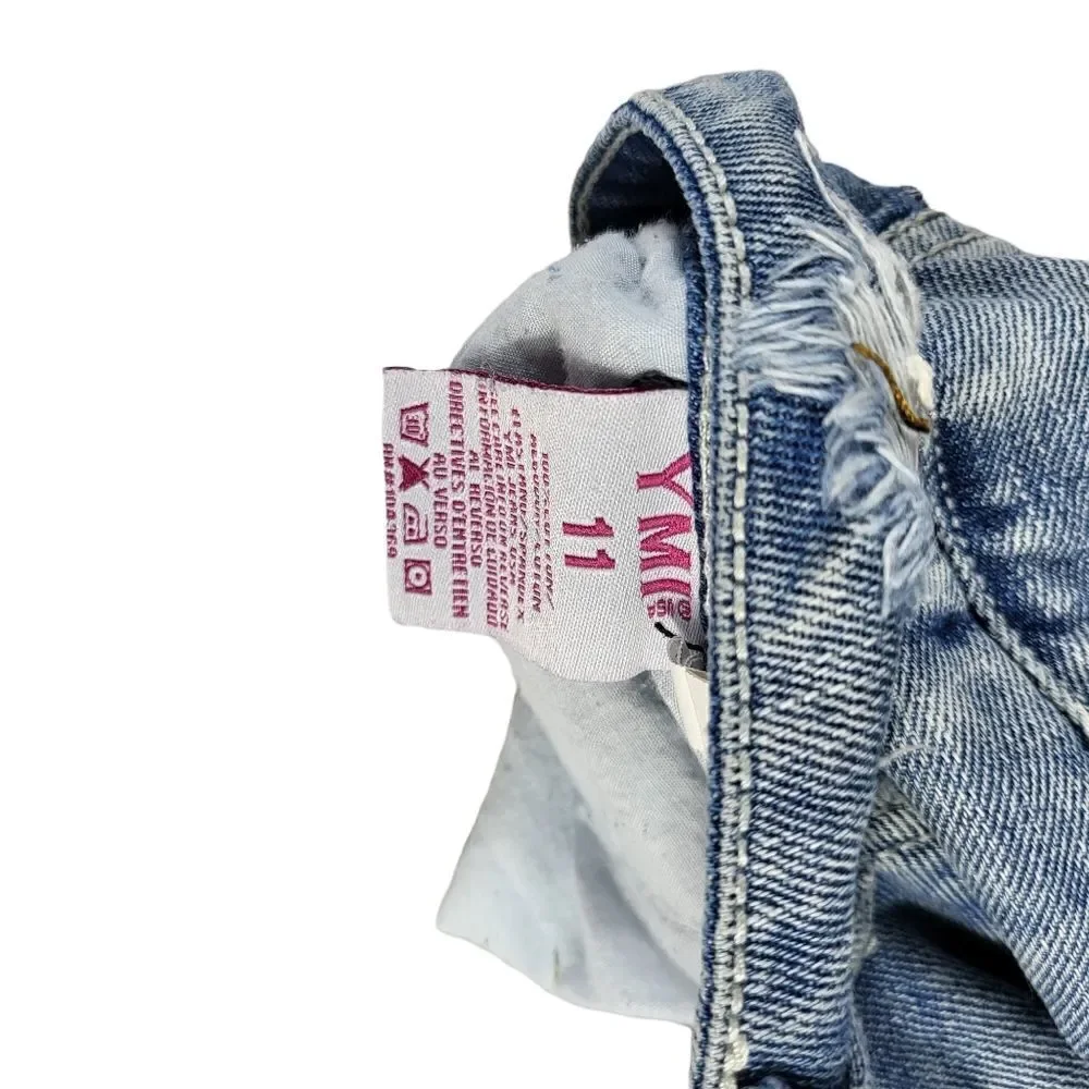 YMI Wanna Betta Butt Low-Rise Distressed Frayed Hem Denim Shorts Size 11