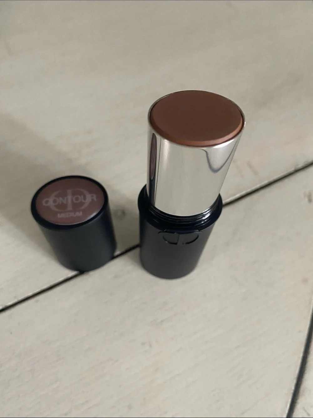 Dior medium contour