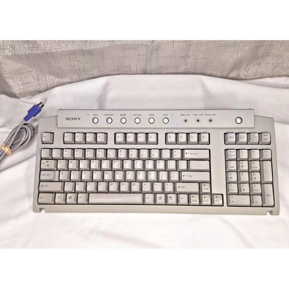 Sony Wired Internet Keyboard PCVA-KB1P/UB PS/2