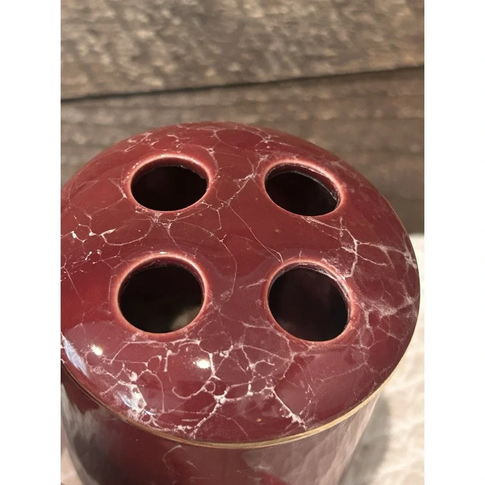 Ceramic‎ Faux Marble Bathroom Toothbrush Holder Burgundy White Gold Trim