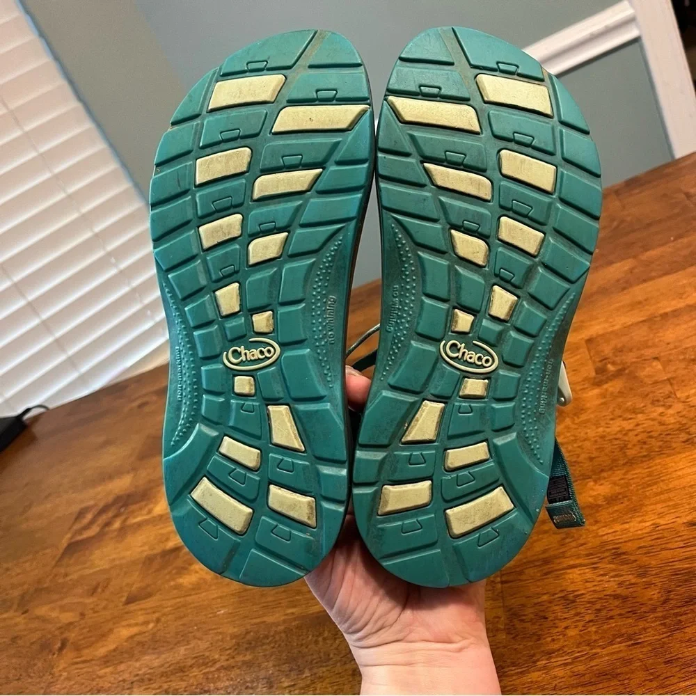 Chaco kids teal lime green white gray sandals size 6