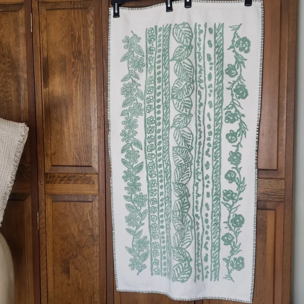 N/A vintage bath