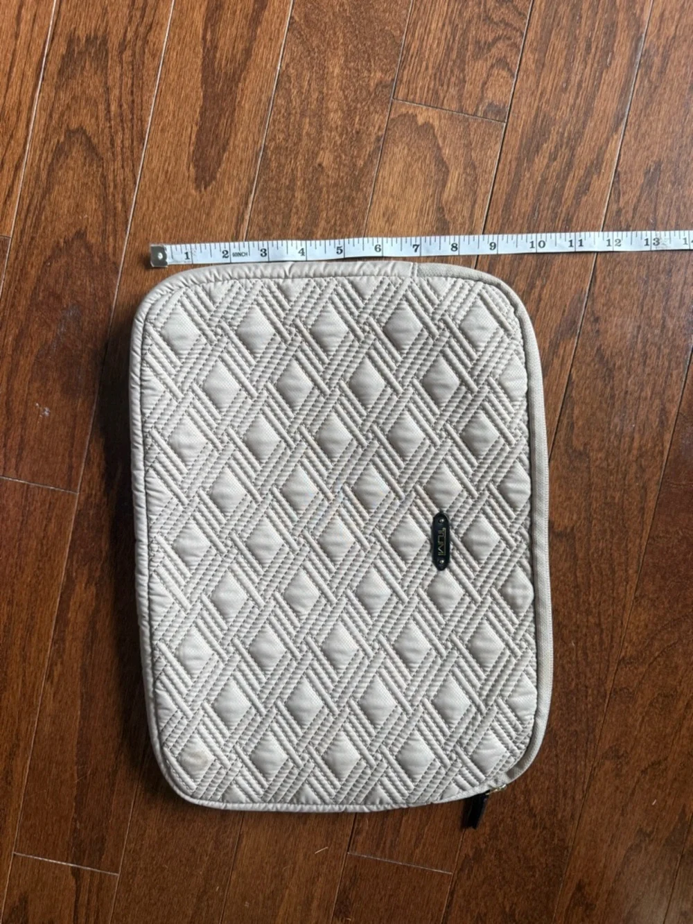 Tumi excellent laptop