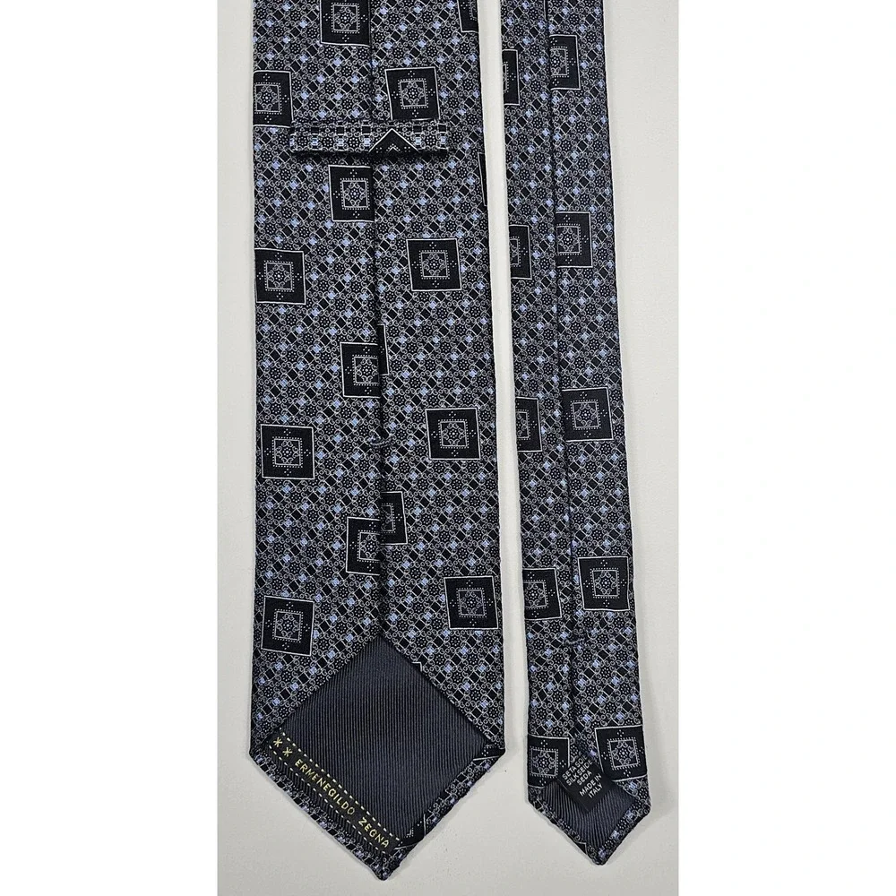 ERMENEGILDO ZEGNA Men's 100% Silk LUXURY Tie‎ Blue Black Silver Geometric