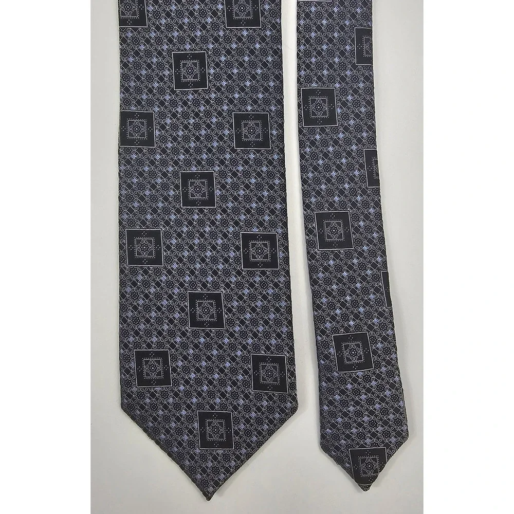 ERMENEGILDO ZEGNA Men's 100% Silk LUXURY Tie‎ Blue Black Silver Geometric