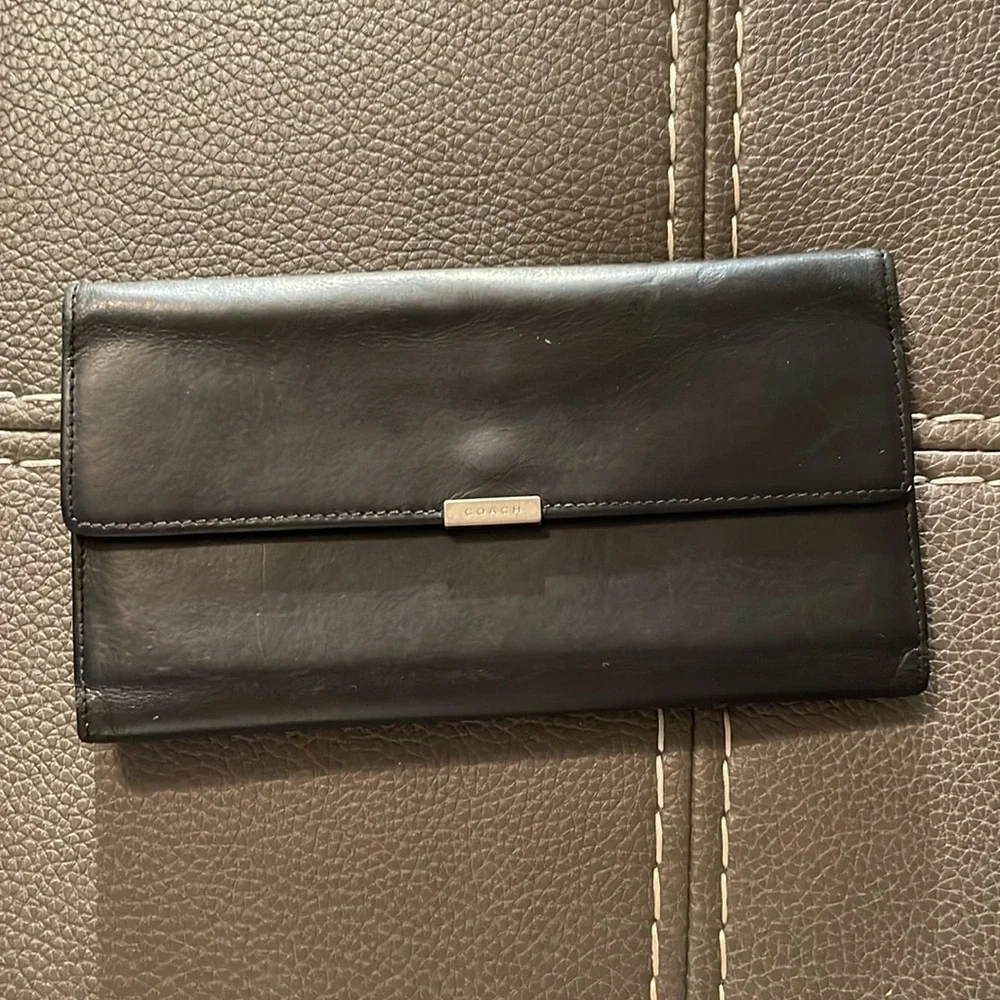 Coach wallet, black fair used condition