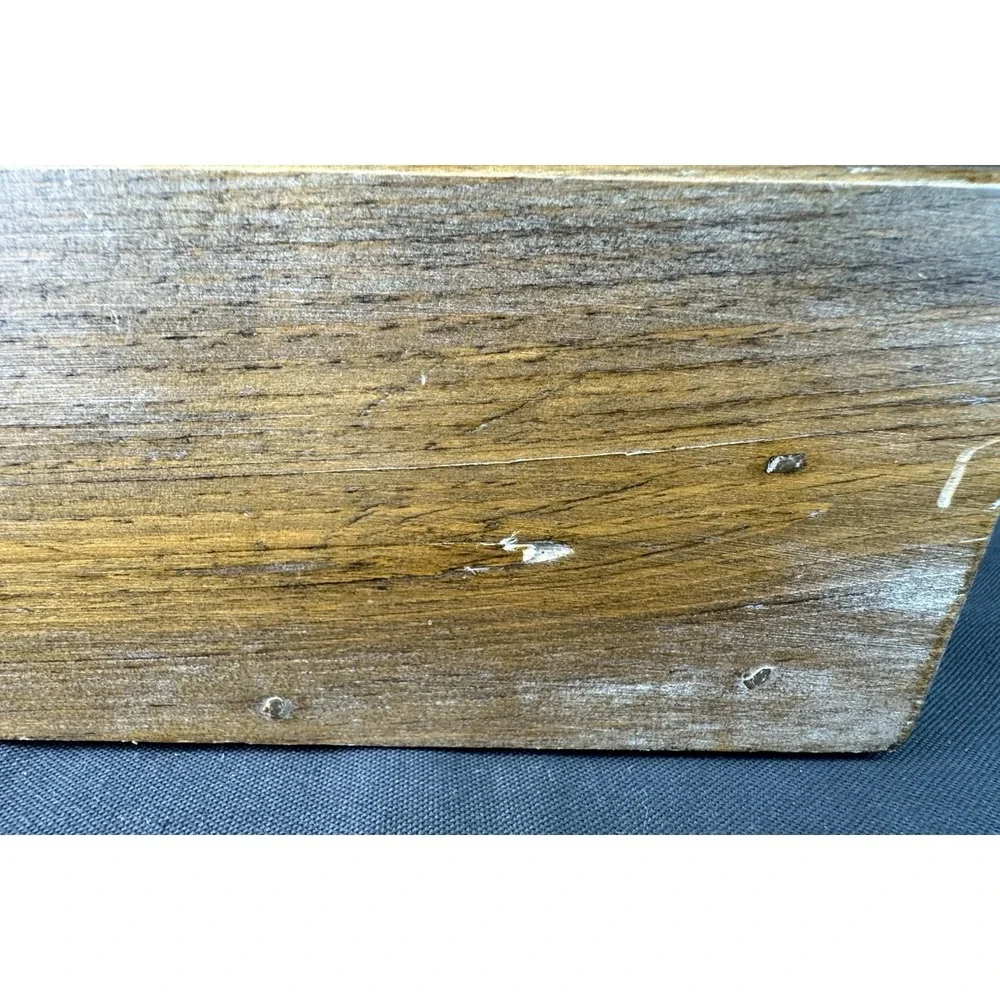Wooden Ships heart wall brown
