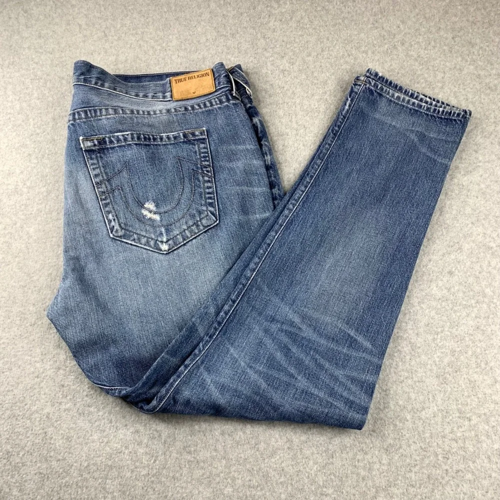 True Religion Dean Jeans Mens 42x32 Blue Modern Tapered Medium Wash Denim‎