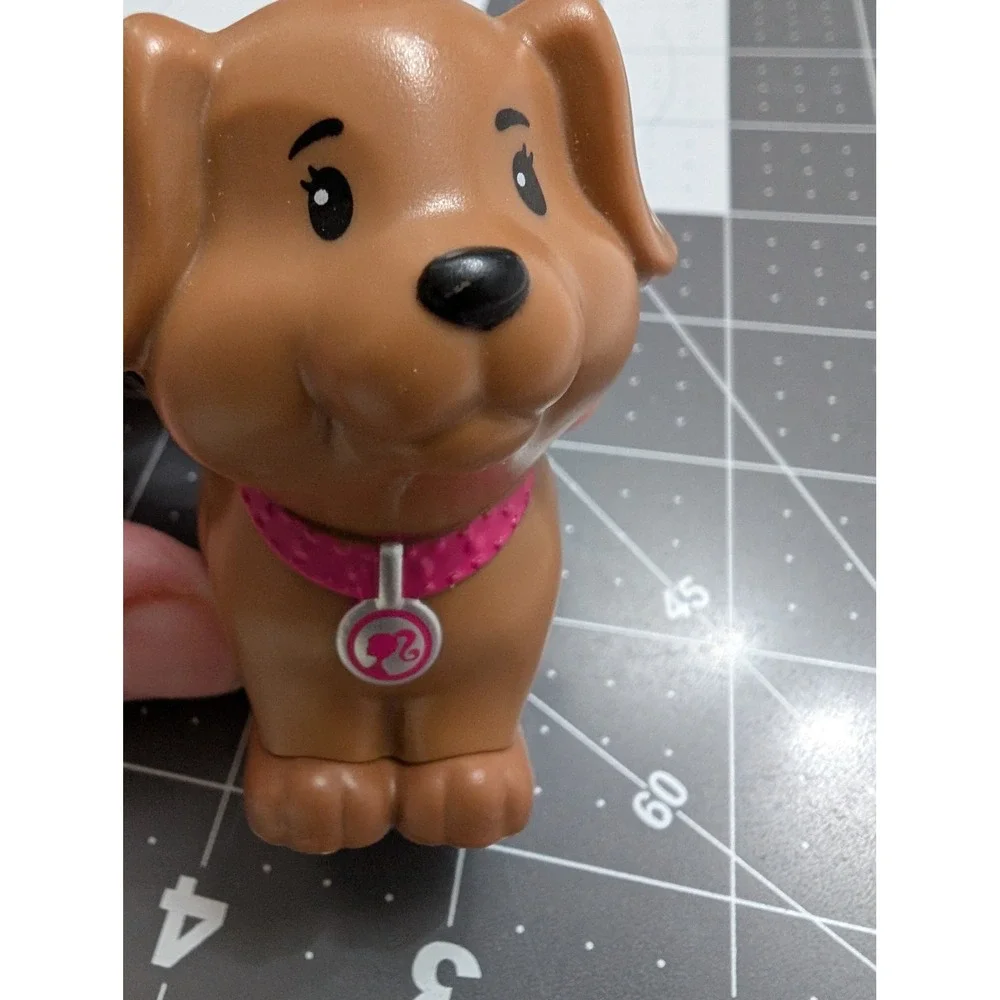 Fisher Price x Barbie Collection‎ Little People brown puppy dog pink color 2023