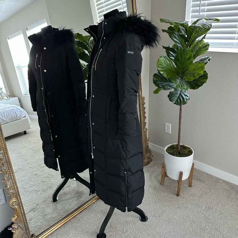 Dkny warm stylish