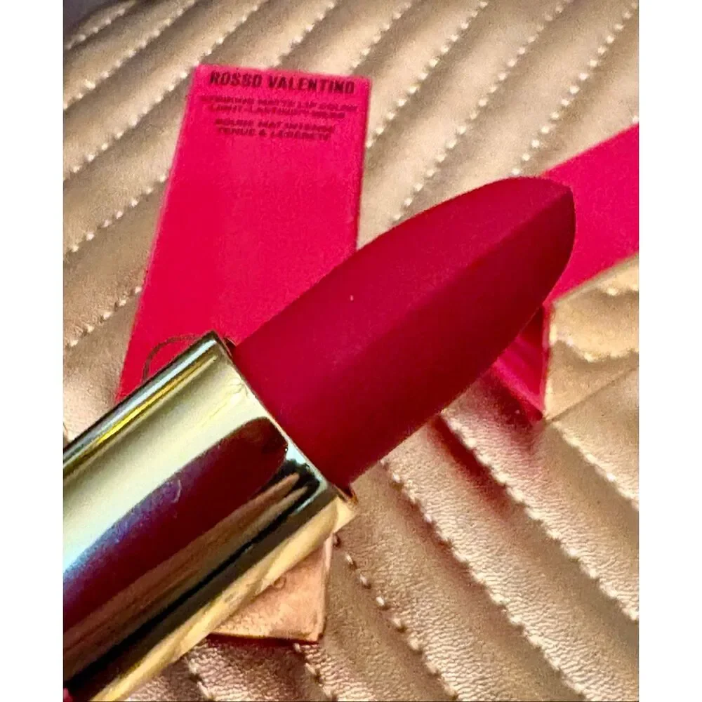 ROSSO VALENTINO -NWTIB Striking Matte Lip Color - 