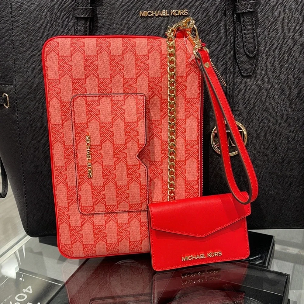 MICHAEL KORS JET SET ITEM LG 2 in 1 CARD CASE & WRISTLET Dark Sangria