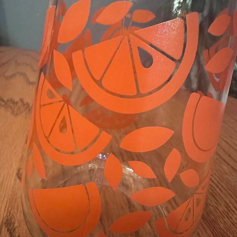 Pyrex vintage juice