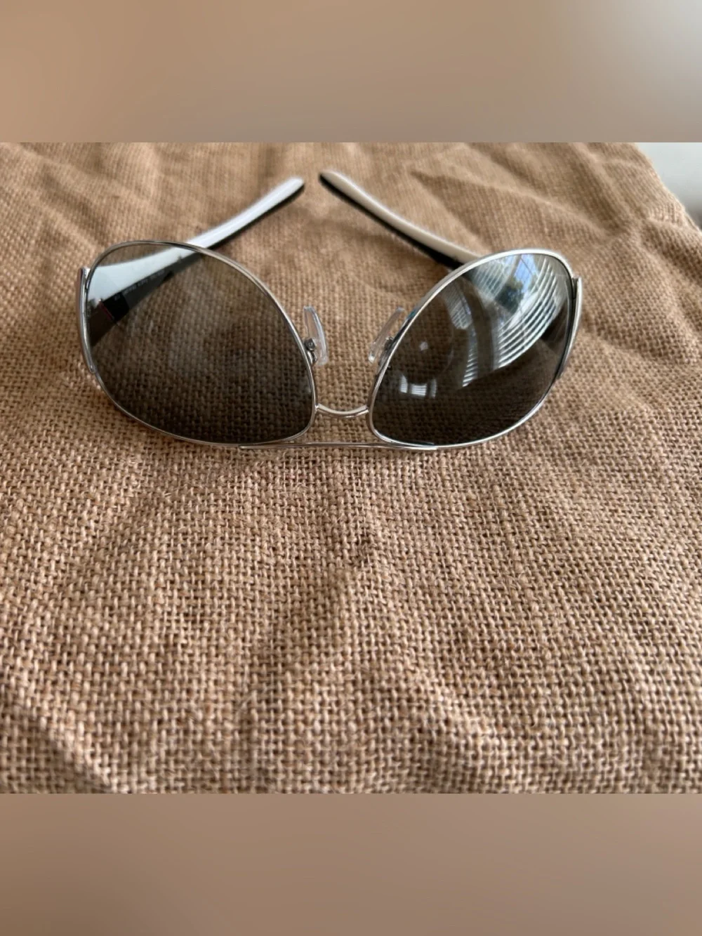 Prada comes lightweight home