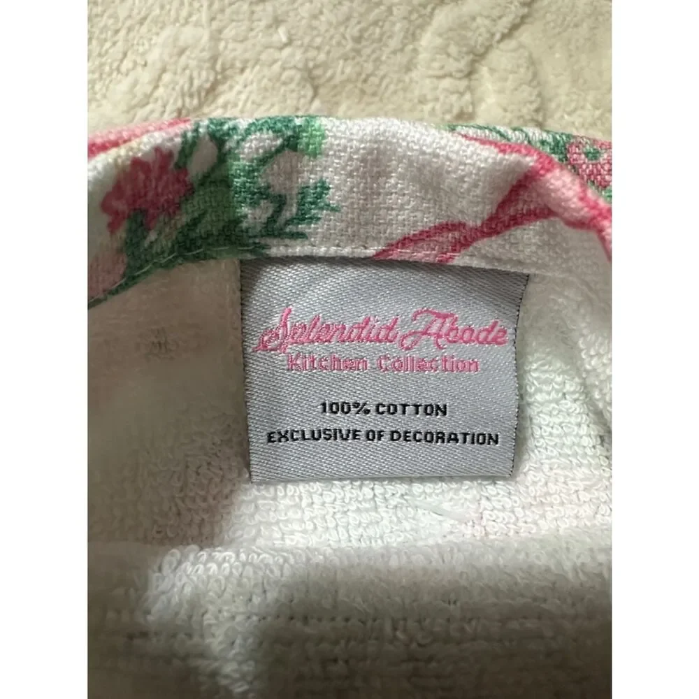 Splendid Abode nwt no