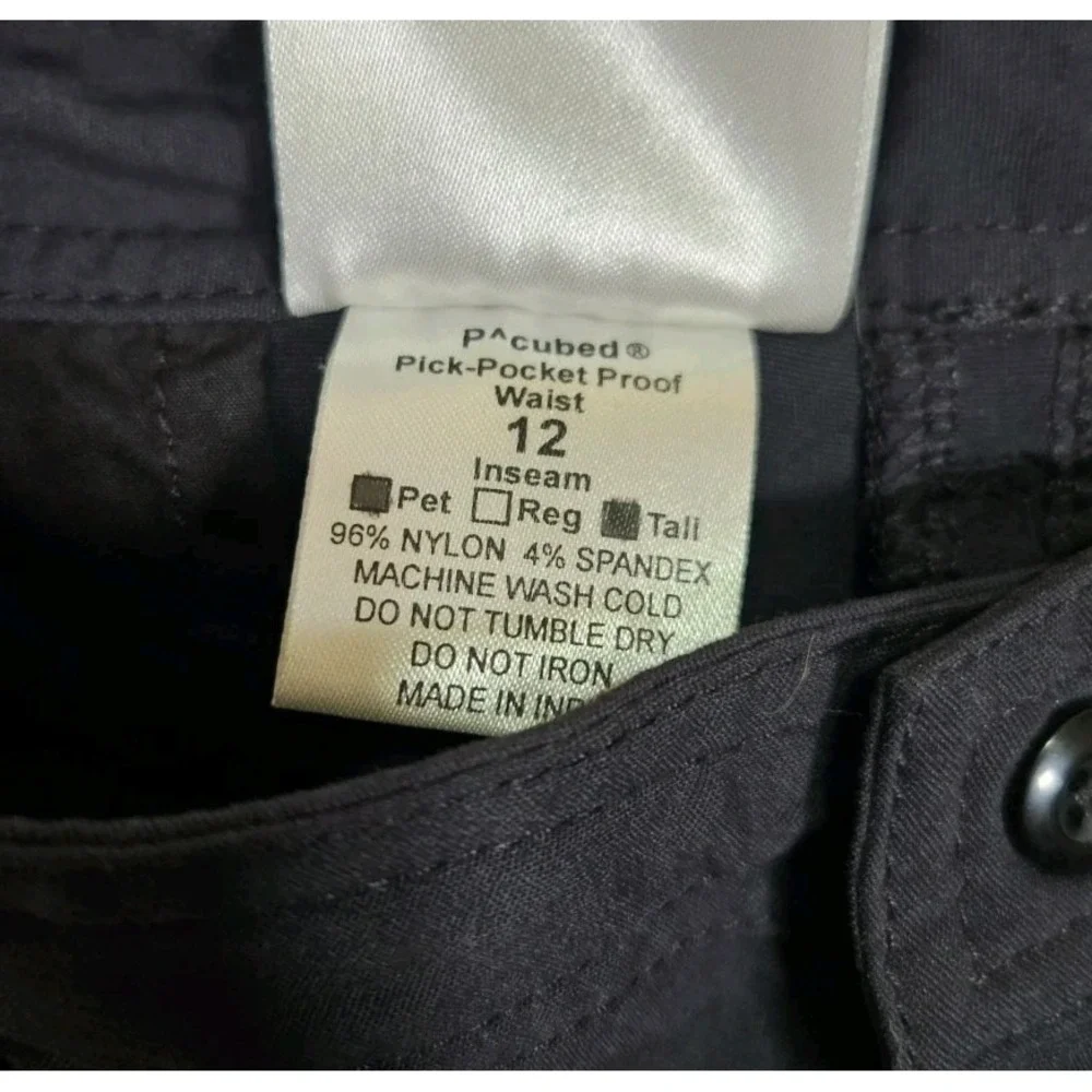 Clothing Arts used excellent