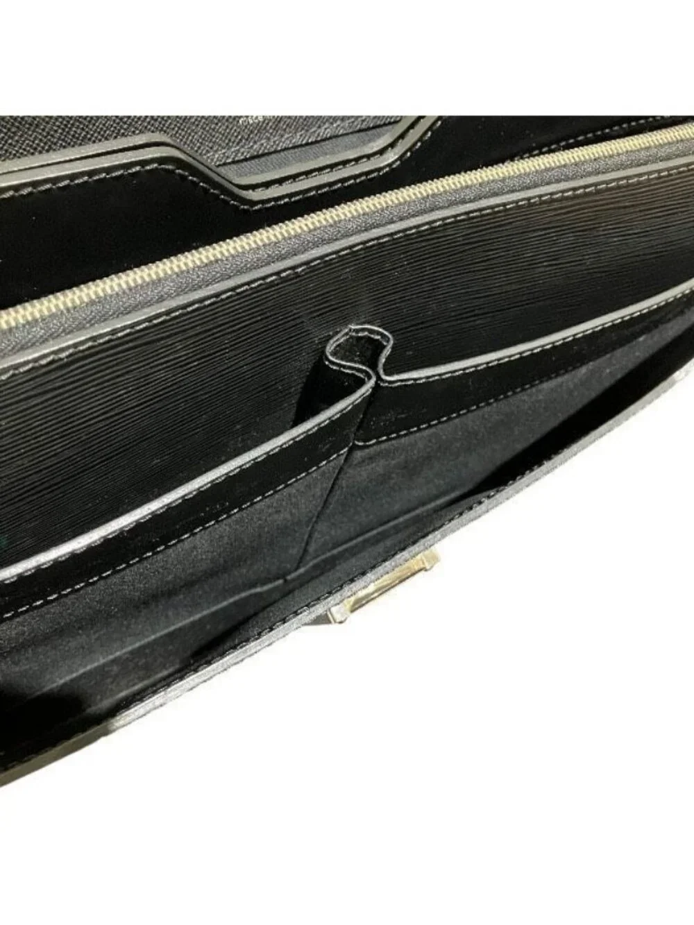 Louis Vuitton this authentic
