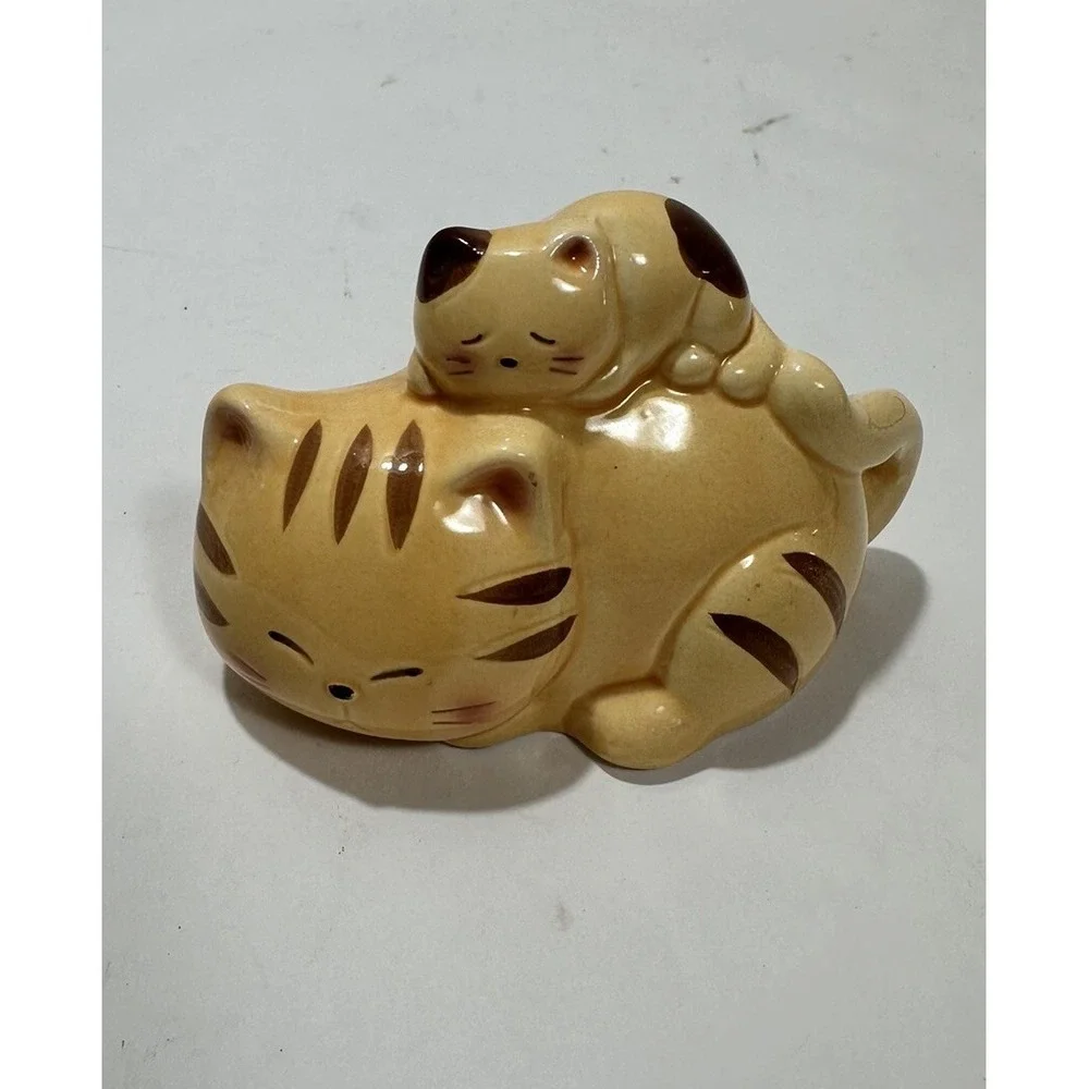 Vintage‎ Small Cat With Baby Coin Bank 3.5
