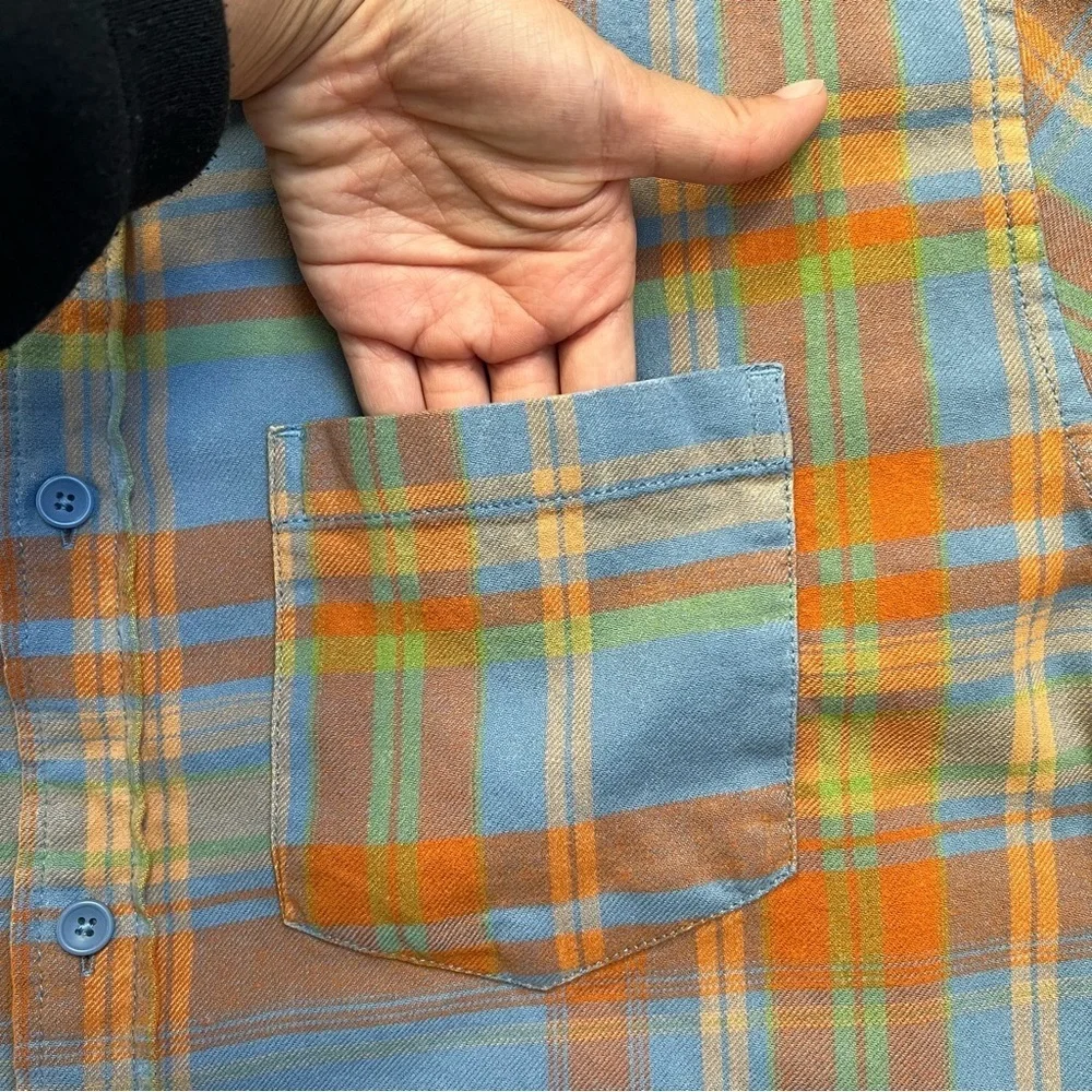 BDG men’s flannel