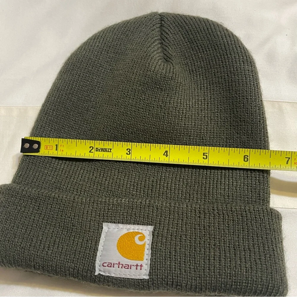 Carhartt 100% acrylic