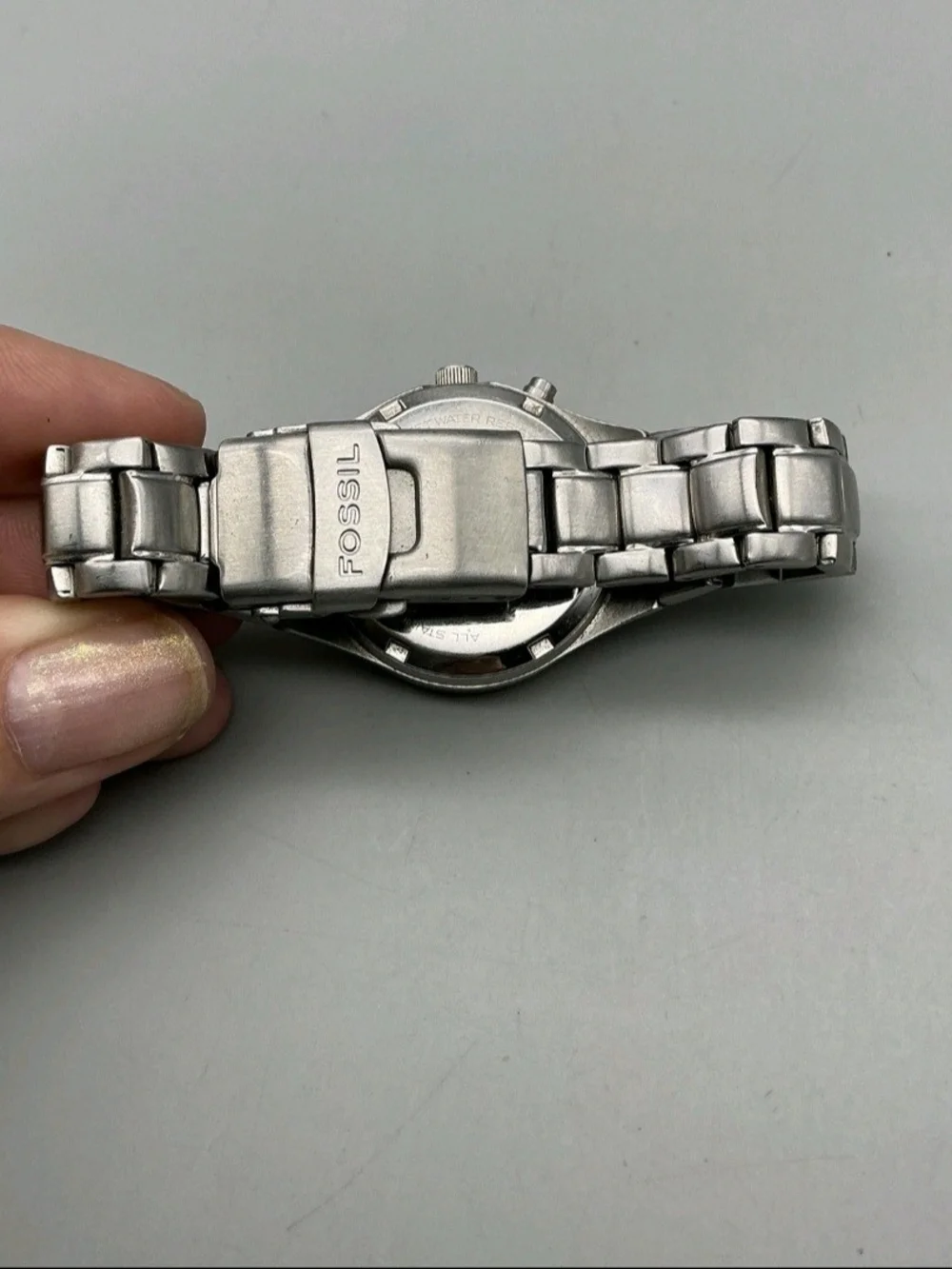 Fossil sleek stainless