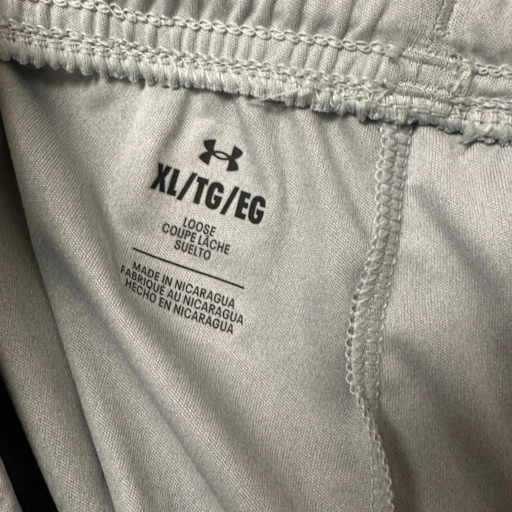 Under Armour dominate your