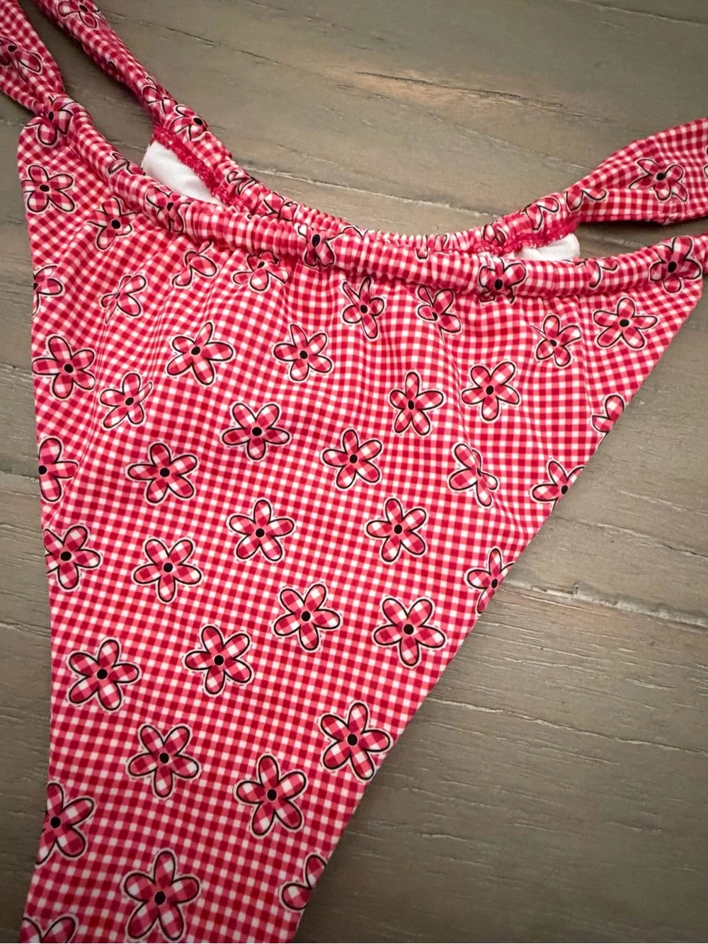 Frankies Bikinis high cut