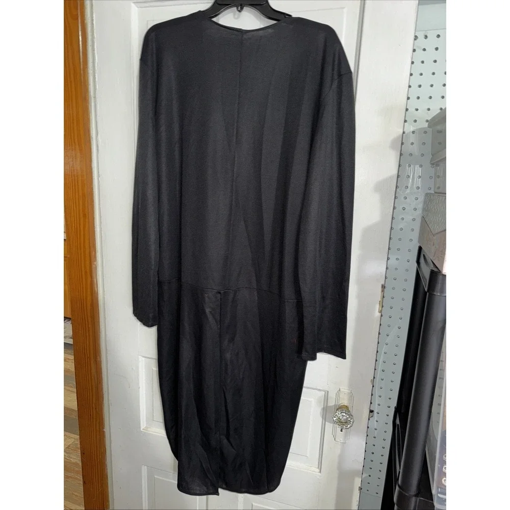 The Unbranded Brand halloween black