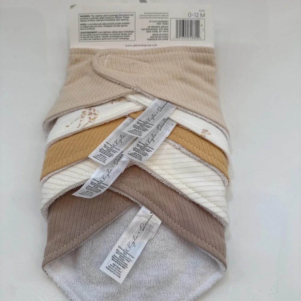 Kyle & Deena adjustable comfortable