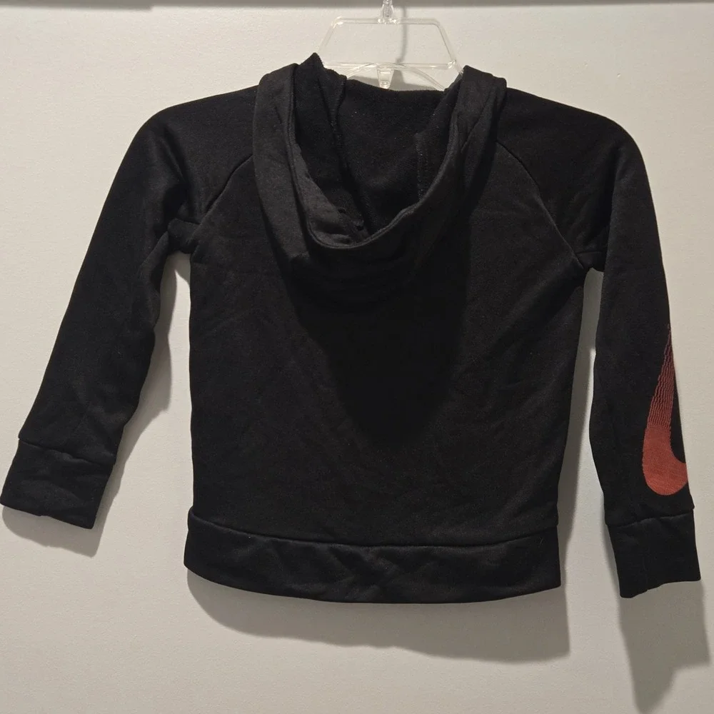 Nike size 4t