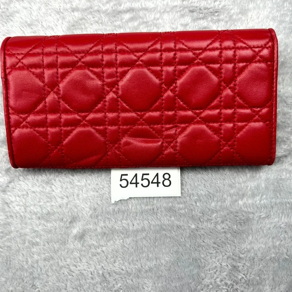 Dior christian lady