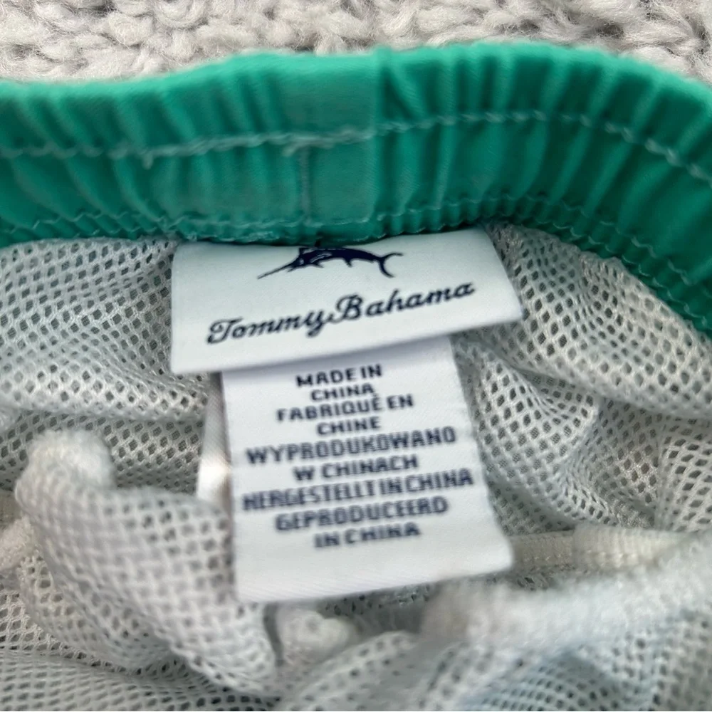 Tommy Bahama tommy bahama